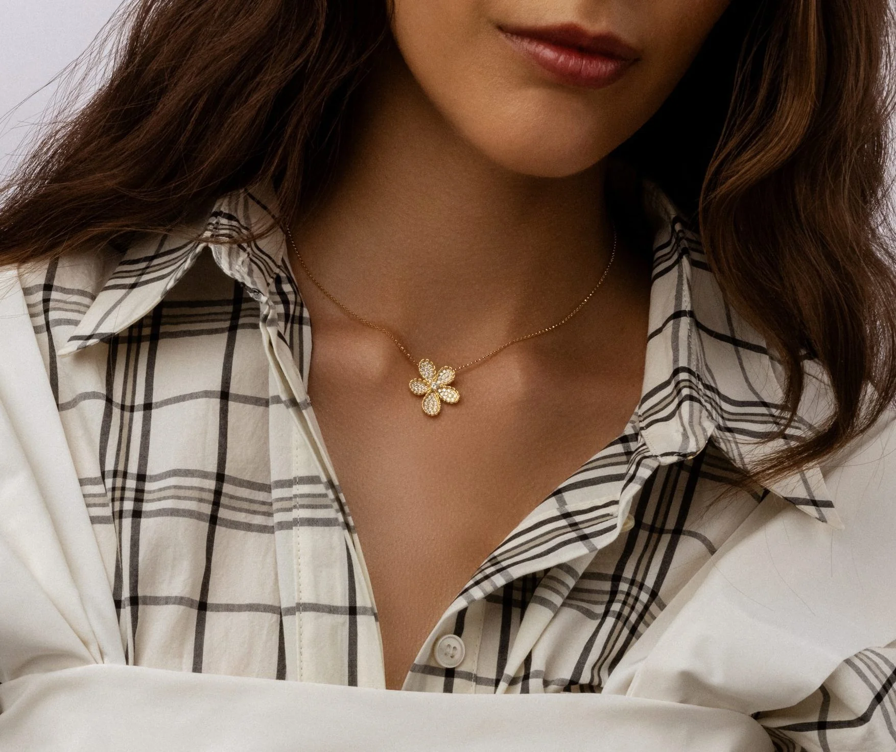 JASMINE NECKLACE WITH DIAMONDS - Image 4