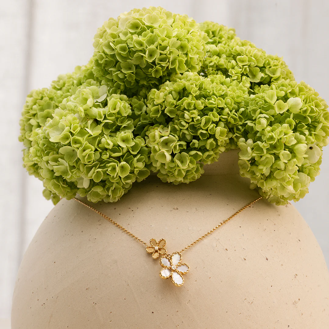 JASMINE NECKLACE WITH DIAMONDS AND MOTHER OF PEARL - Image 3